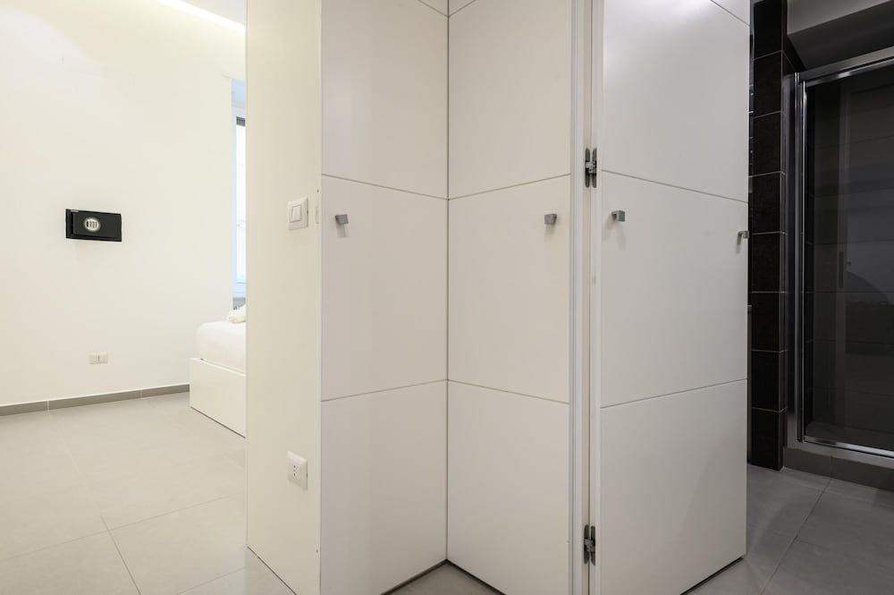 Via Morghen 63 in Napoli Apartment 8