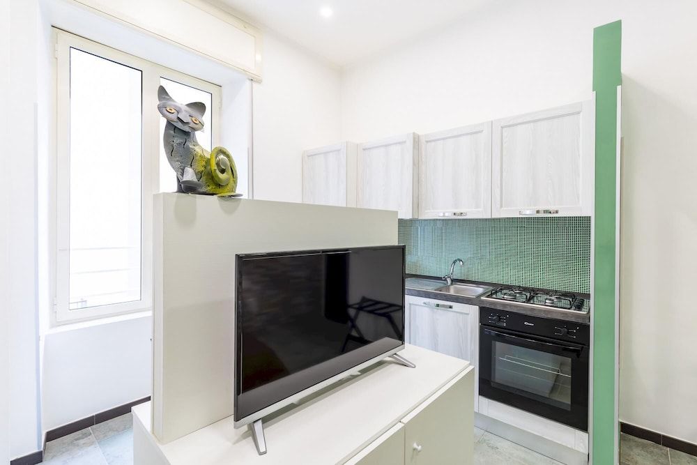 undefined Studios 1 in Napoli With 1 Bathrooms 3