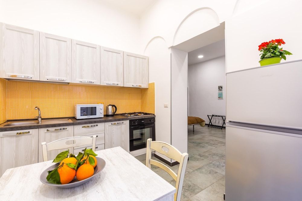 undefined Studios 3 in Napoli With 1 Bathrooms 6