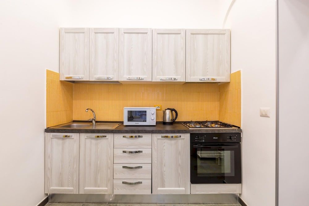 undefined Studios 3 in Napoli With 1 Bathrooms 4