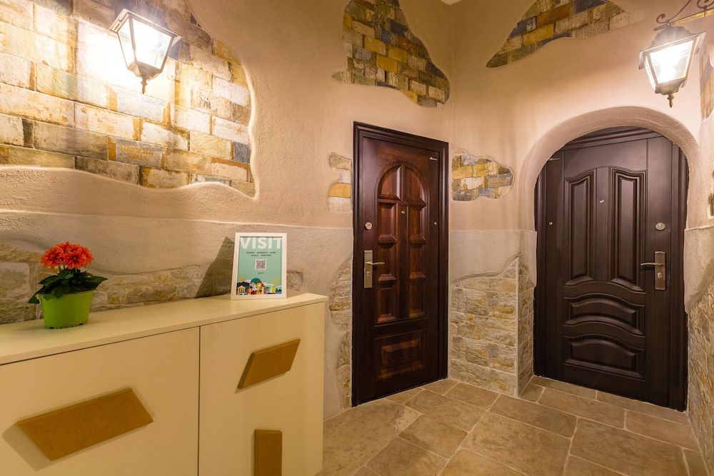 Studios 3 in Napoli With 1 Bathrooms Apartment 8