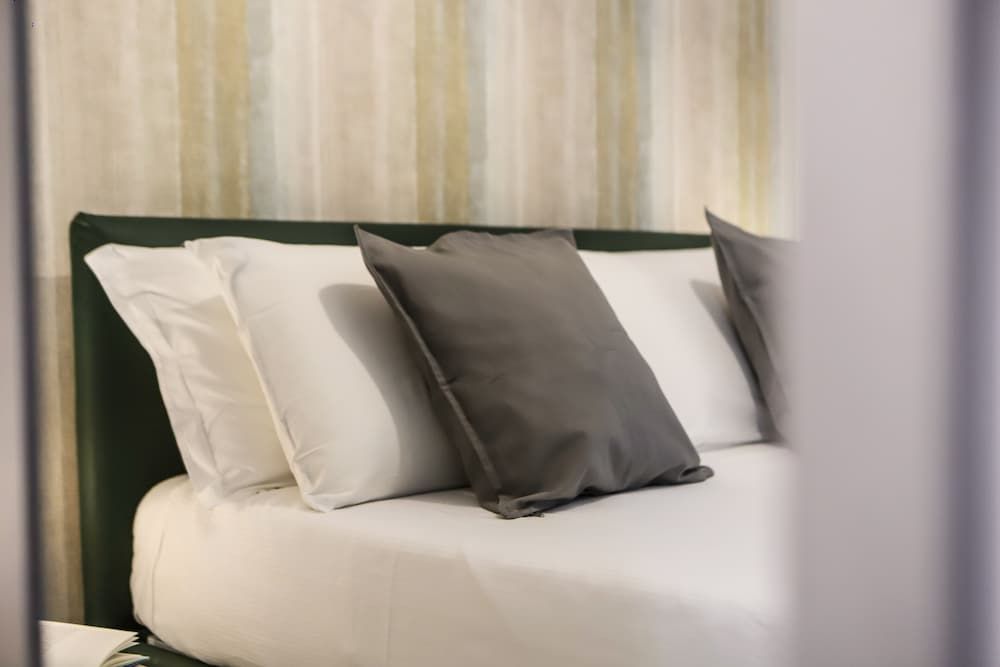 undefined MiraNaples Apartments by Wonderful Italy 6