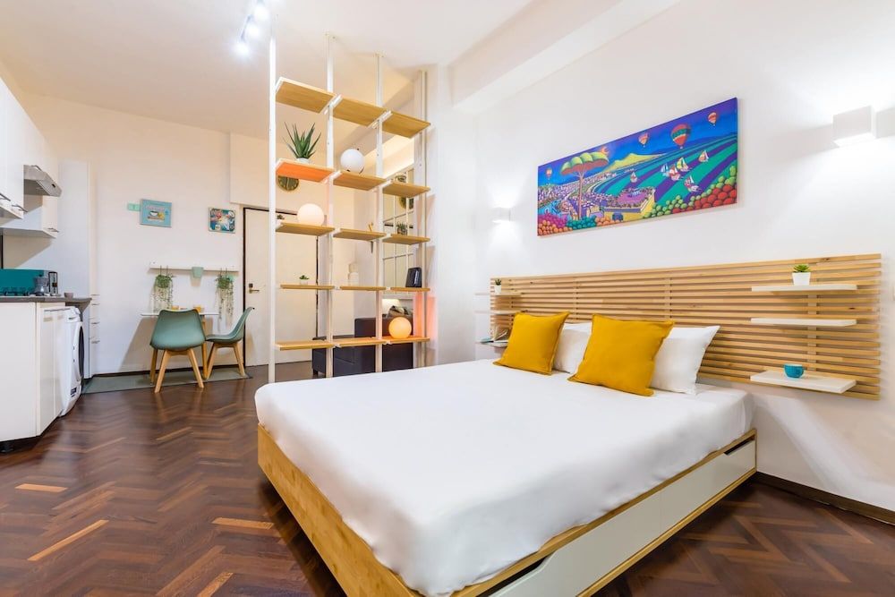 undefined Studio ai Quartieri Spagnoli by Wonderful Italy 10