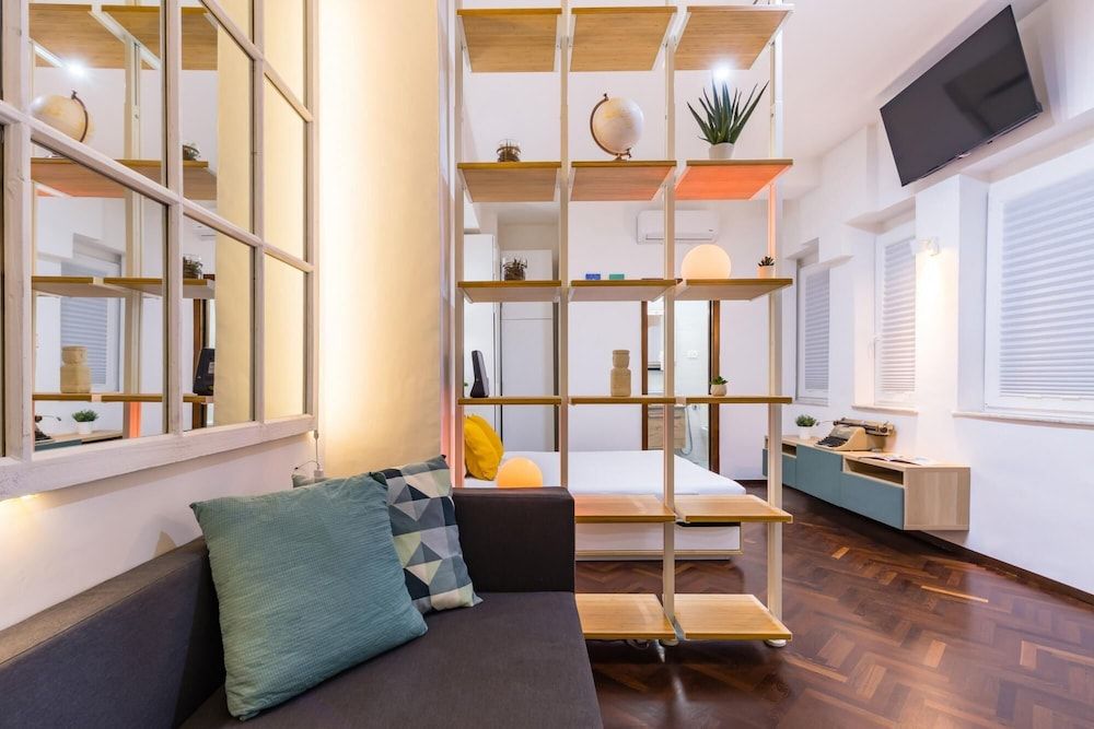 undefined Studio ai Quartieri Spagnoli by Wonderful Italy 4