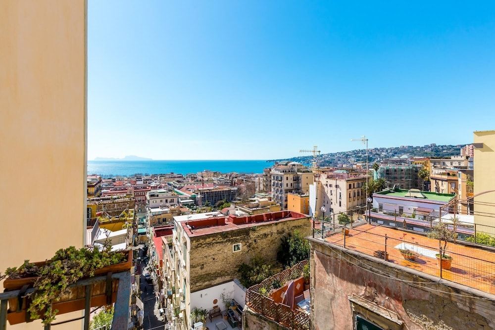 undefined Contemporary Art House With a View 3