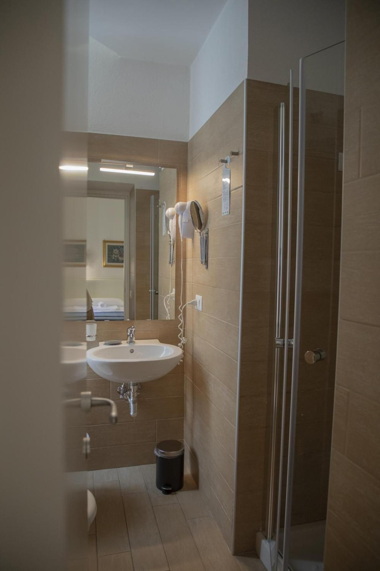 undefined H22 Hotel 3