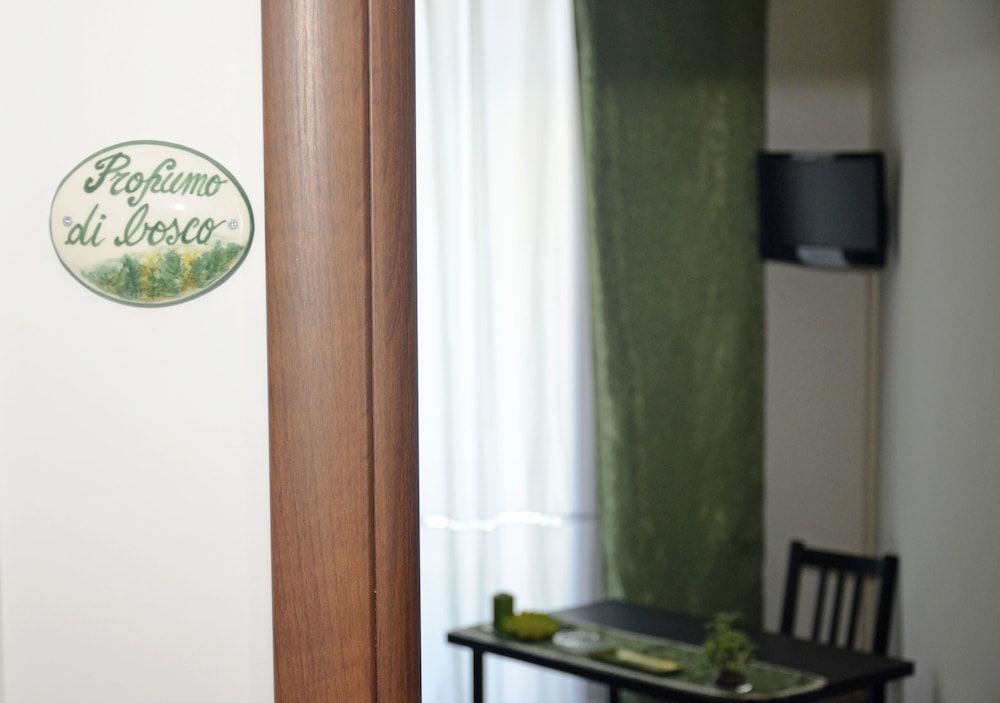 Bed & Breakfast A Castel Capuano Standard Room 3