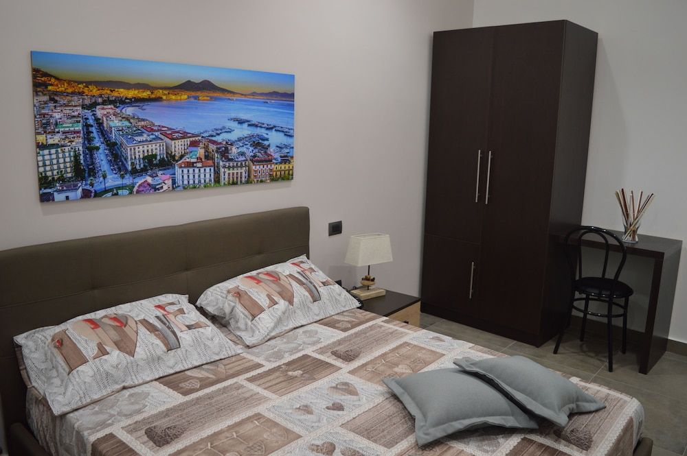 undefined B&B Vesuvius 8