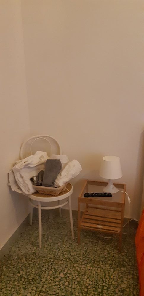 Ariaviva Family Room, Ensuite, Garden View 2