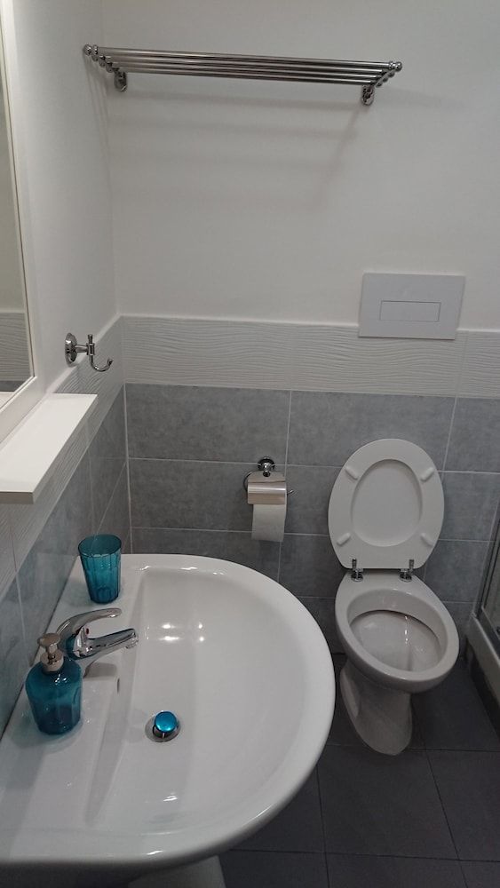 undefined Le Ortensie 9