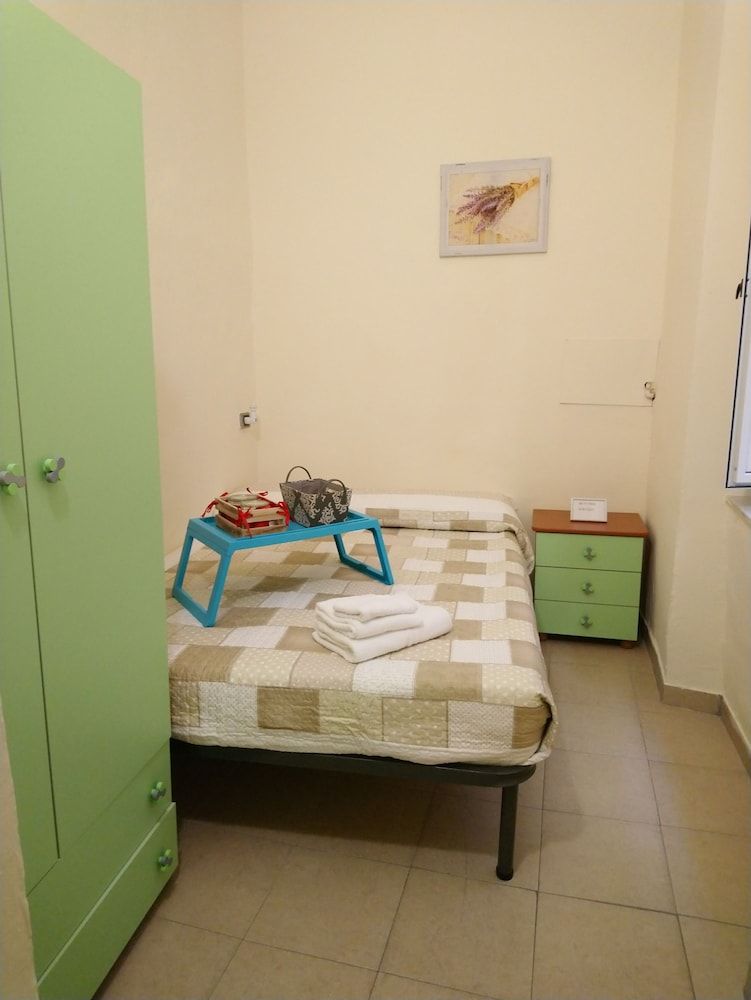 Le Ortensie Economy Double Room, Multiple Beds, Private Bathroom (Letto Francese) 11