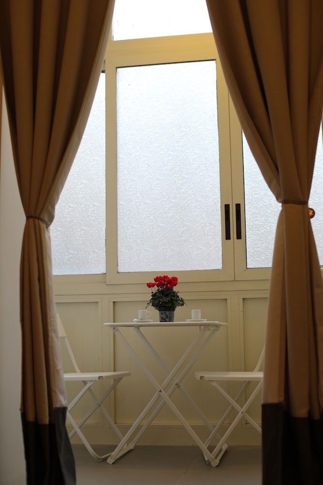 The Station Napoli Junior Suite, Multiple Beds, Ensuite, Tower 21