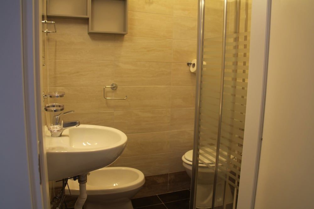 undefined B&B Le Porte di Napoli 9