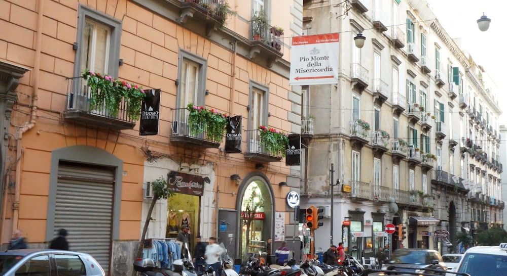 undefined Duomo Luxury Suites 8