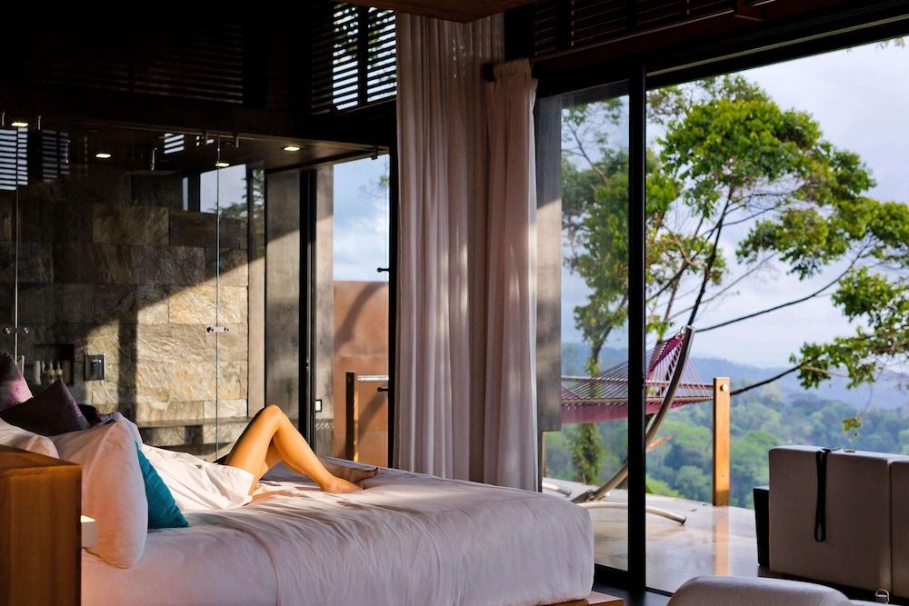 Kura Boutique Hotel Member of the Cayuga Collection Master Suite 7