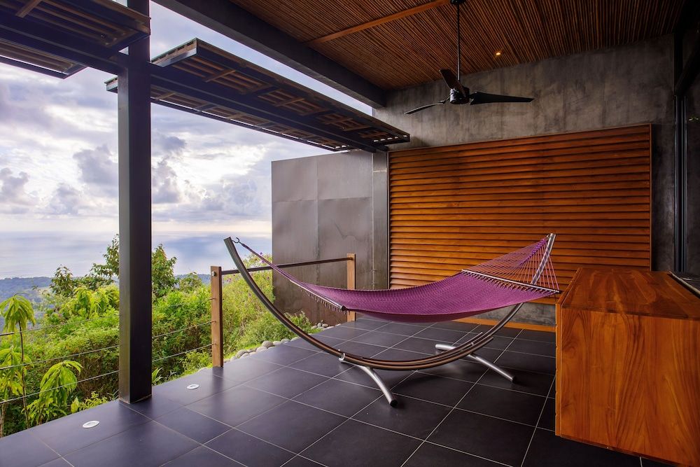 Kura Boutique Hotel Member of the Cayuga Collection Junior Suite 8