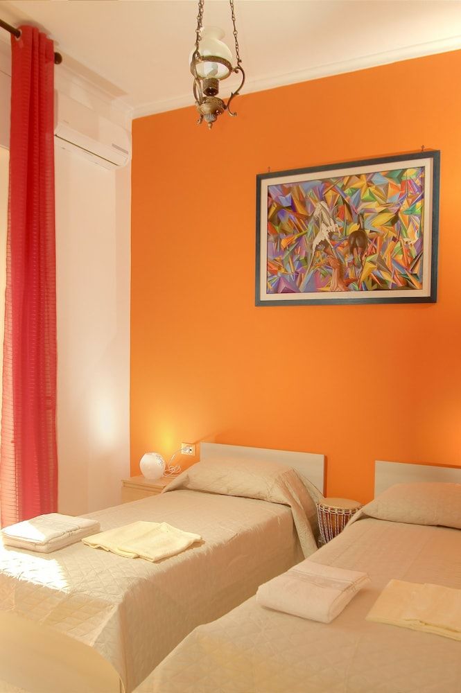 undefined B&B Bibliotechina 2