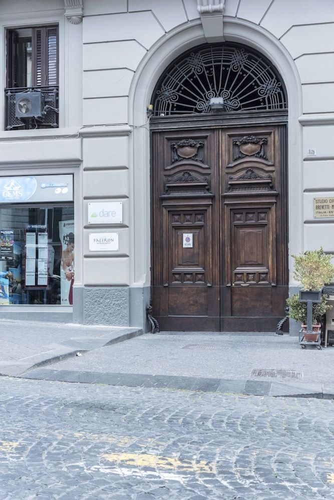 undefined B&B Faleron