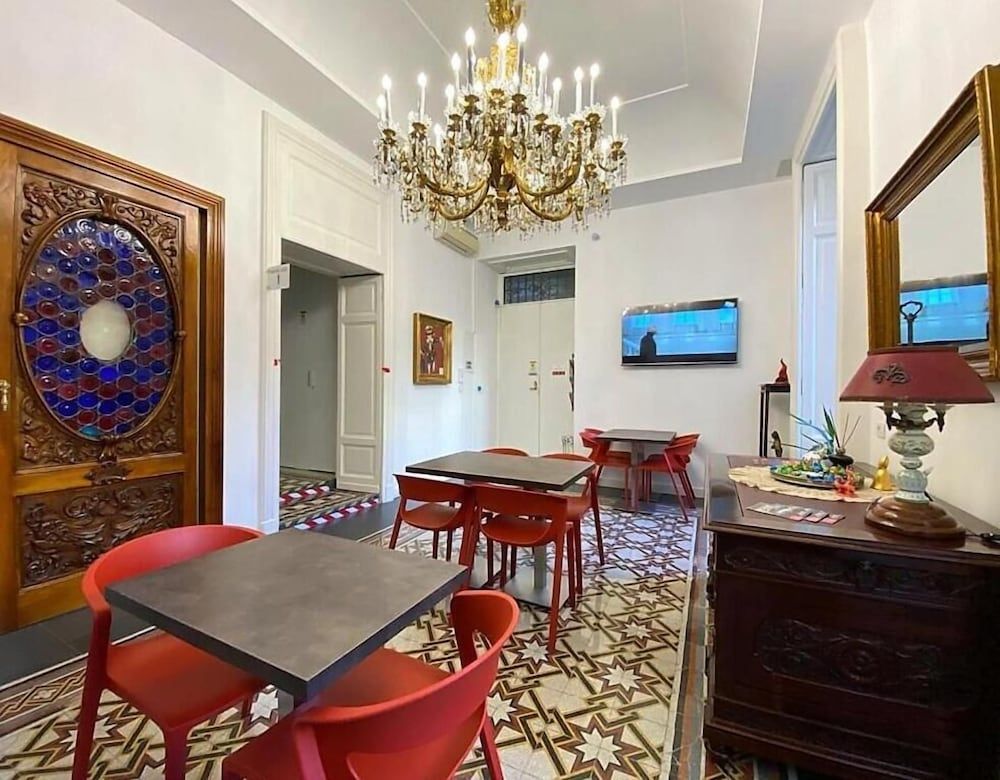 undefined B&B Faleron 4