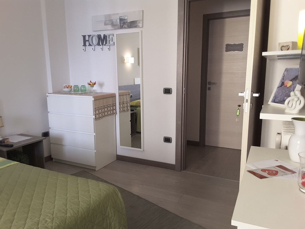 undefined B&B Carolina Napoli-Vomero 4