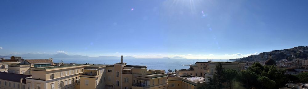 Specchio di Parthenope Deluxe Double Room, Sea View 4