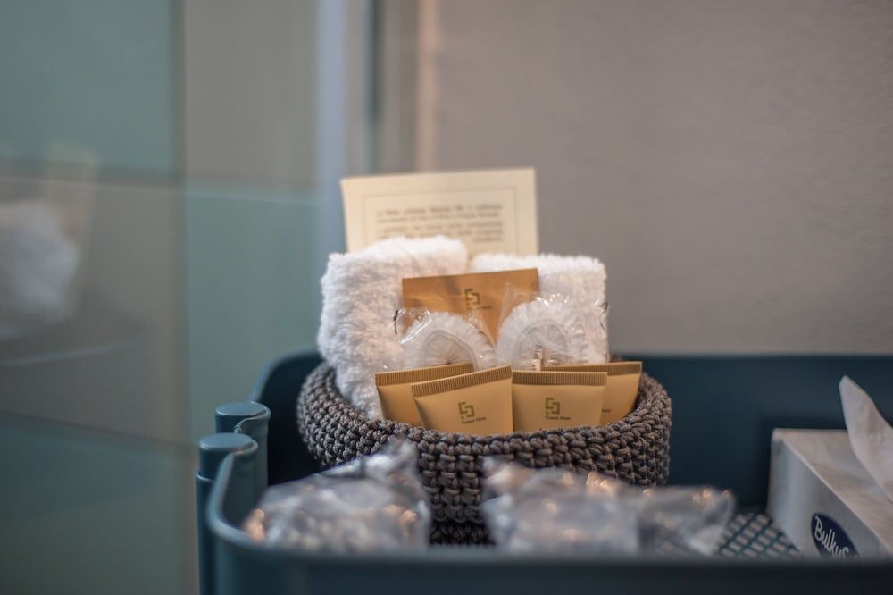 Medusa Chiaia 164 Deluxe Double Room, Balcony, City View (Red) 6