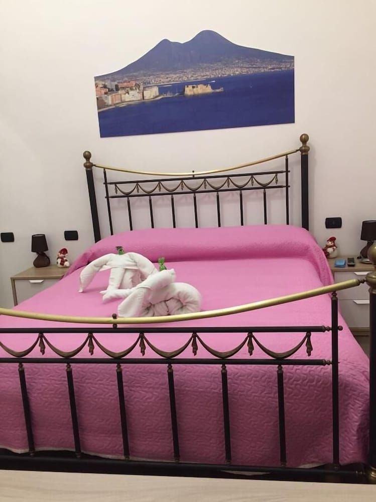 undefined Le Perle di Napoli 8