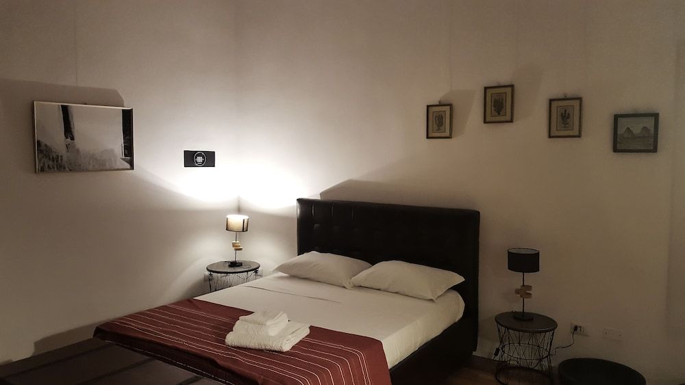 undefined 5 Sirene 8