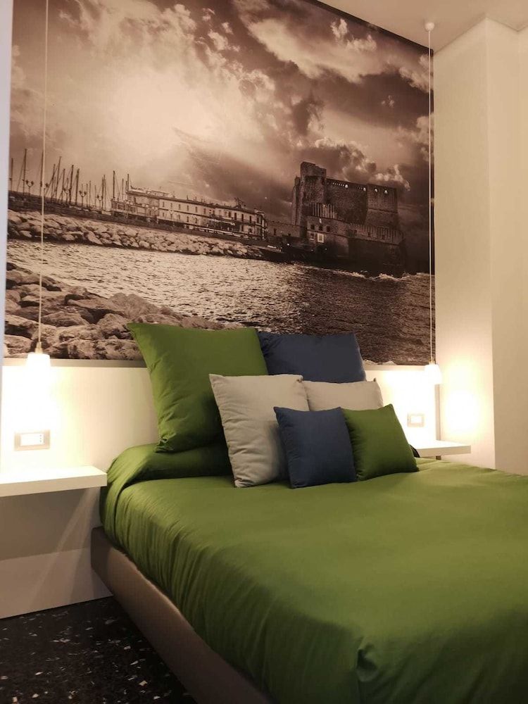 undefined Beverello Rooms 5