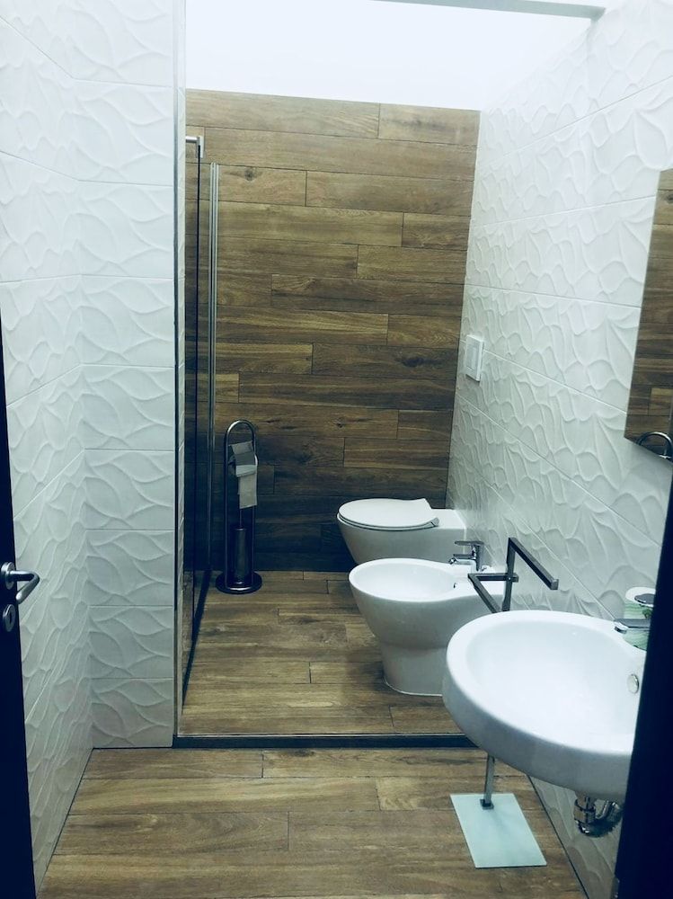 Palazzo Ferrara Comfort Triple Room 13