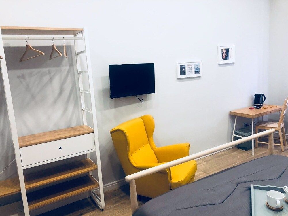 Palazzo Ferrara Comfort Triple Room 9