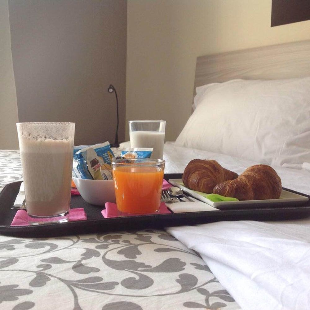 B&B Re Ferdinando Deluxe Double Room 11