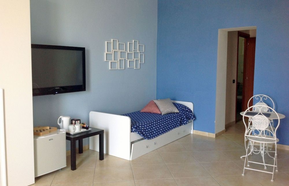 B&B Re Ferdinando Deluxe Quadruple Room 22