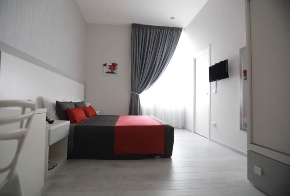 Chiaia Guest House Double Room, 1 Queen Bed 3