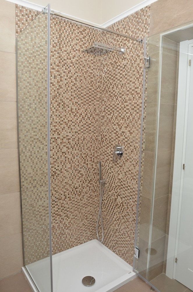 B&B La Movida Deluxe Double Room 6