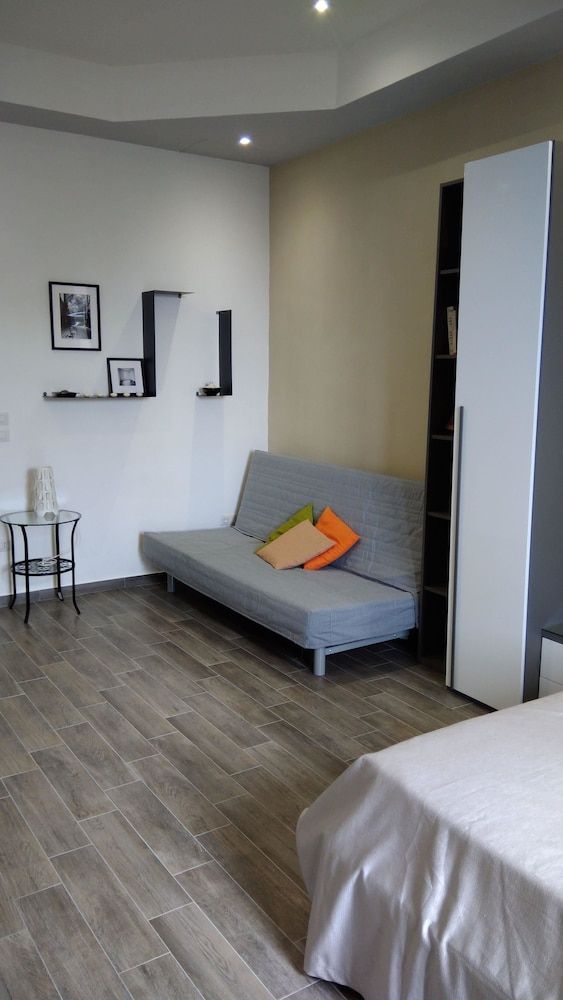 B&B Napoli Culture Family Quadruple Room, 1 Queen Bed with Sofa bed, City View 7