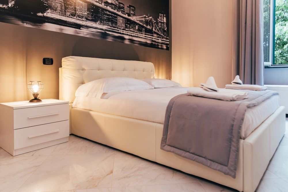 SoulSuite Deluxe Room, Courtyard View 3