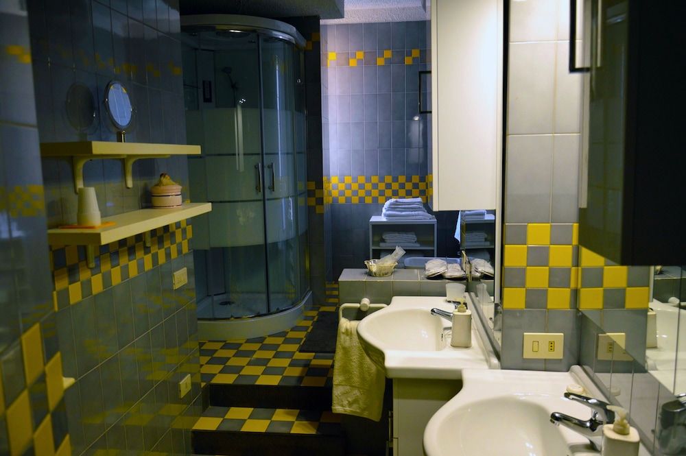 Casa Argentino B&B Premium Quadruple Room, Balcony, Partial Sea View 8