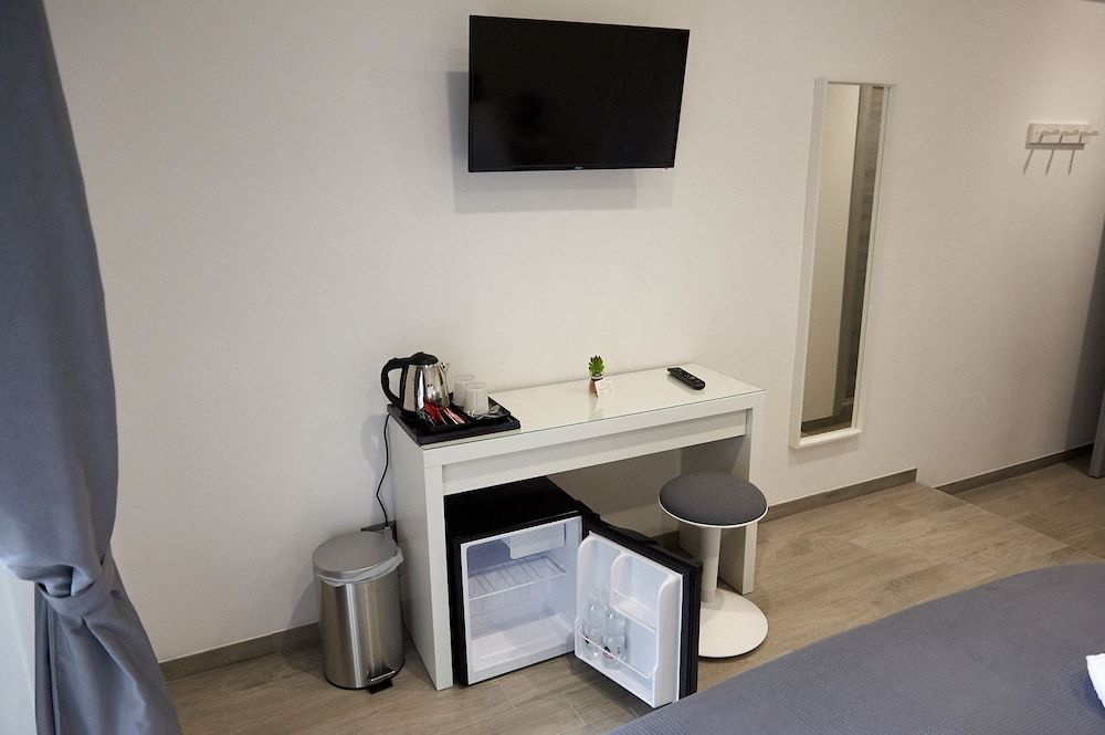 B&b Napoli Regina Deluxe Quadruple Room 5