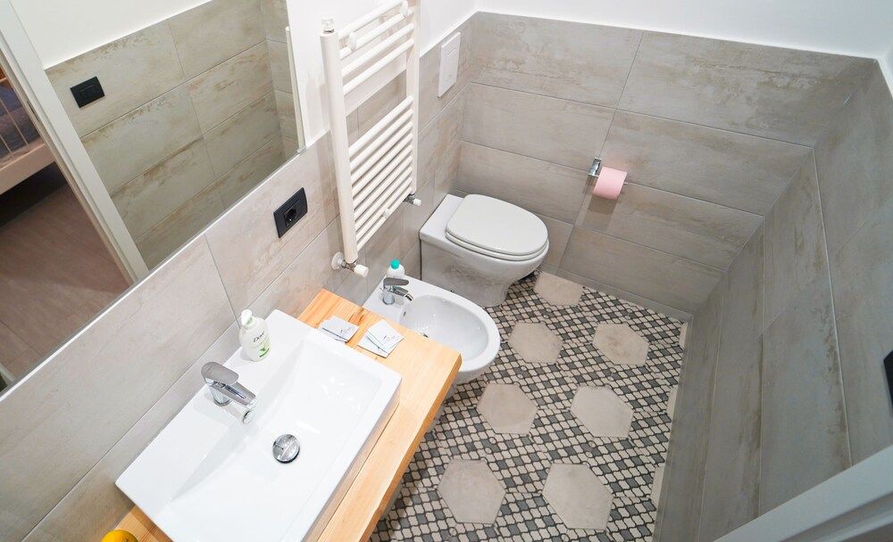 Neapolitan Flat B&B Triple Room, Private Bathroom 4