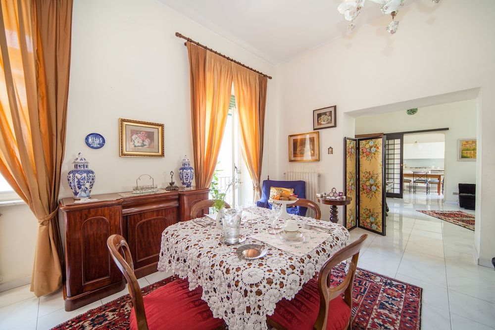 undefined Chez Caroline 8