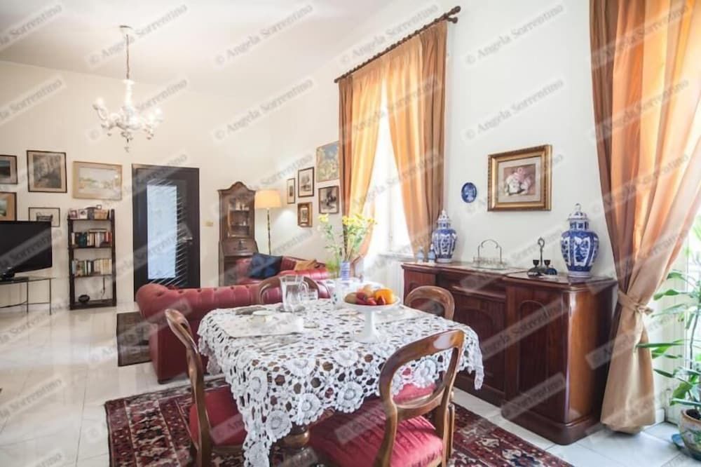 undefined Chez Caroline 5