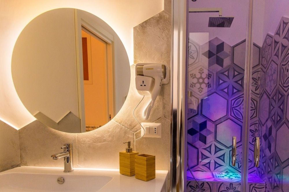 Casa Galu' Double Room (Romantic) 3