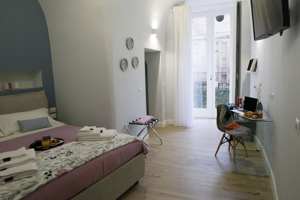 undefined Porta San Gennaro 3