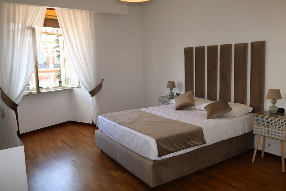 undefined Suite Napoli Riviera 4