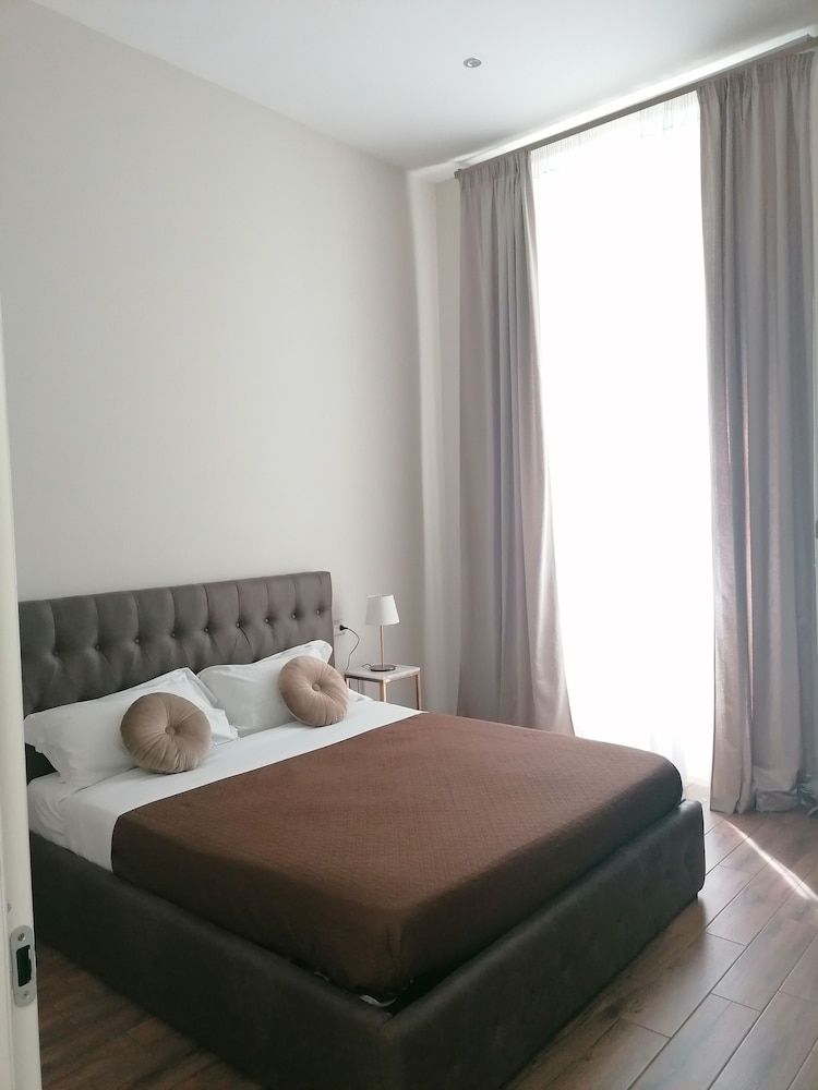 undefined Toledo Class 2