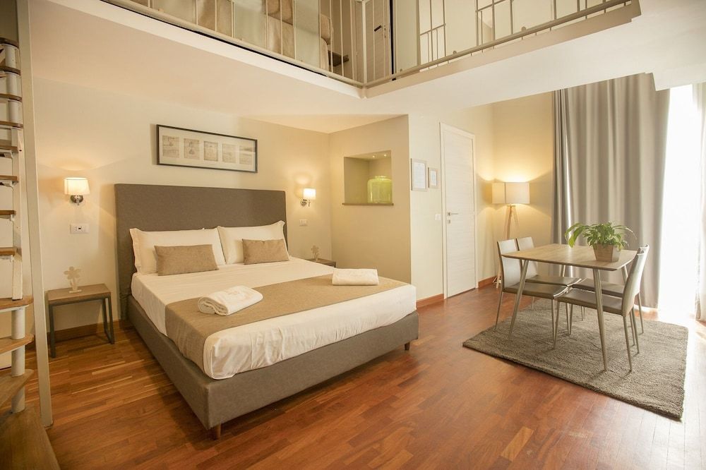 undefined Palazzo Depretis Naples 7