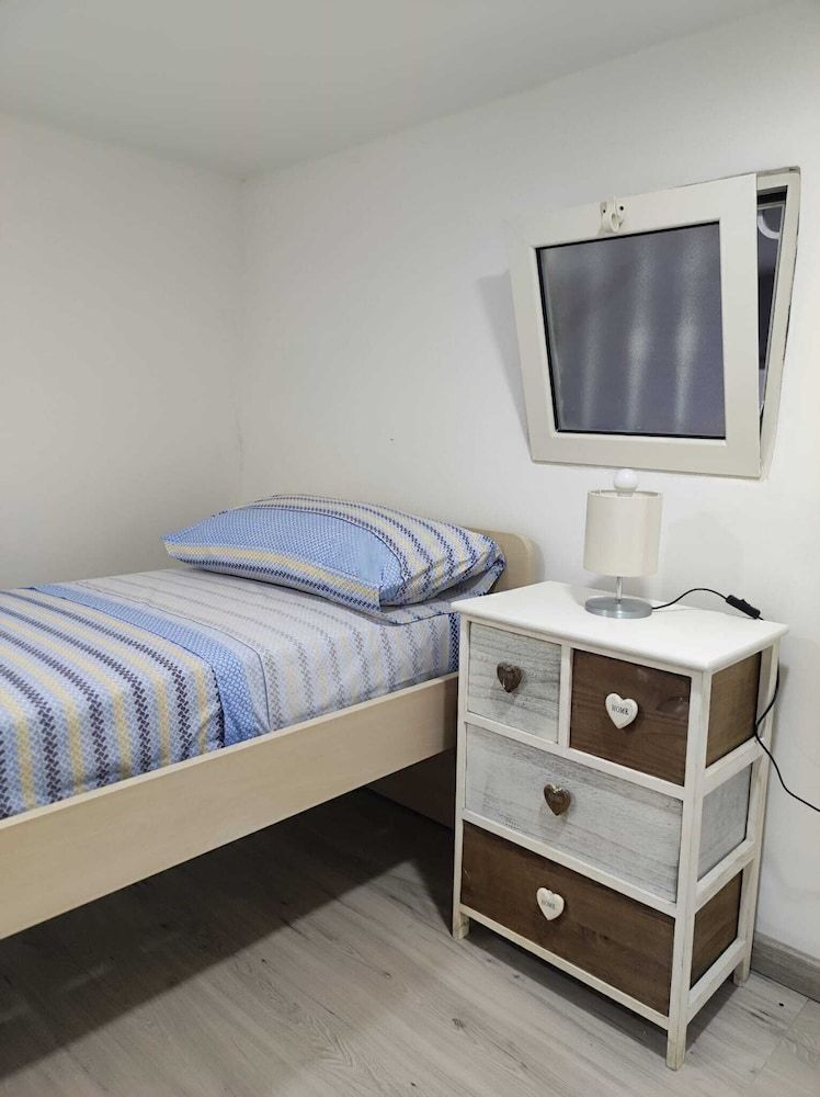 undefined B&B Good Friends Home 4