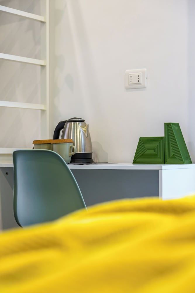 Le Porte di Partenope Basic Double Room, 1 Double Bed 15