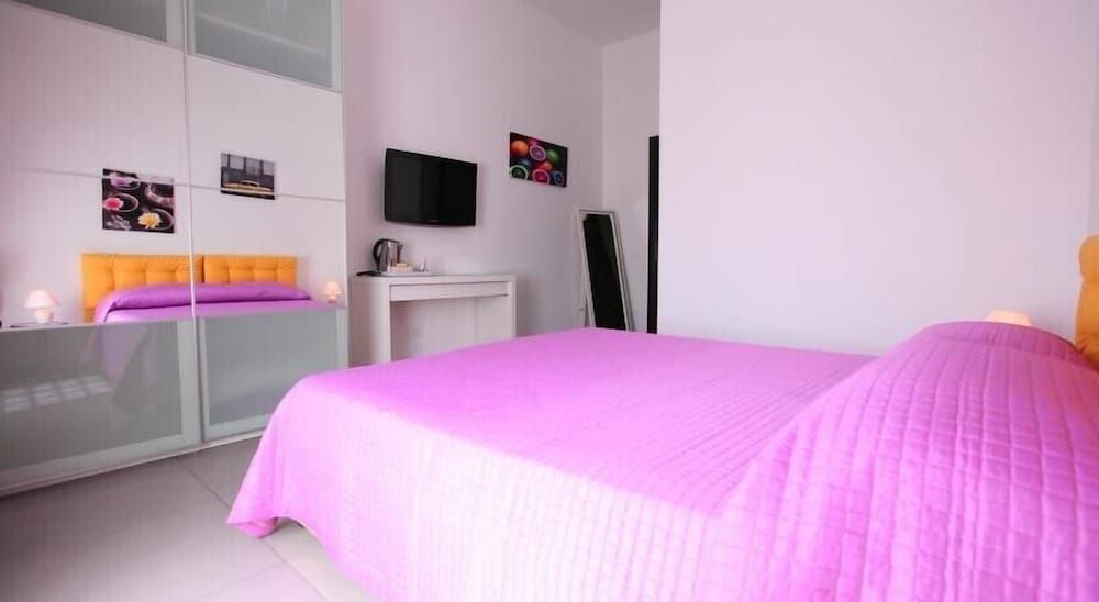 Megaride Santa Lucia Double Room 11